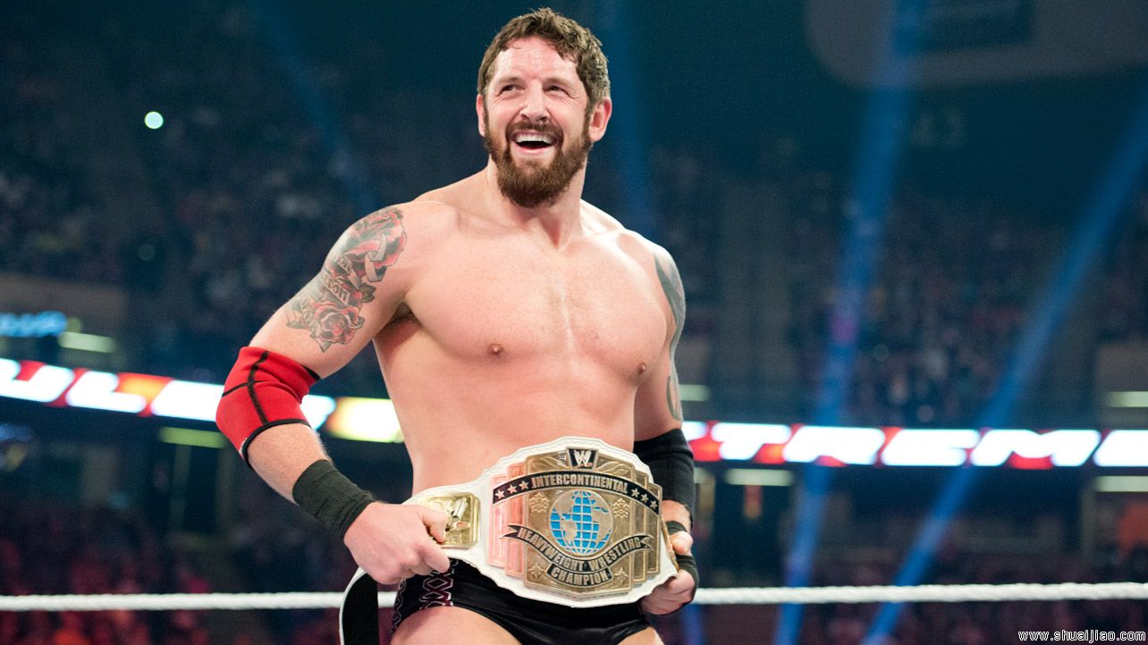 佩戴腰带的不同方式