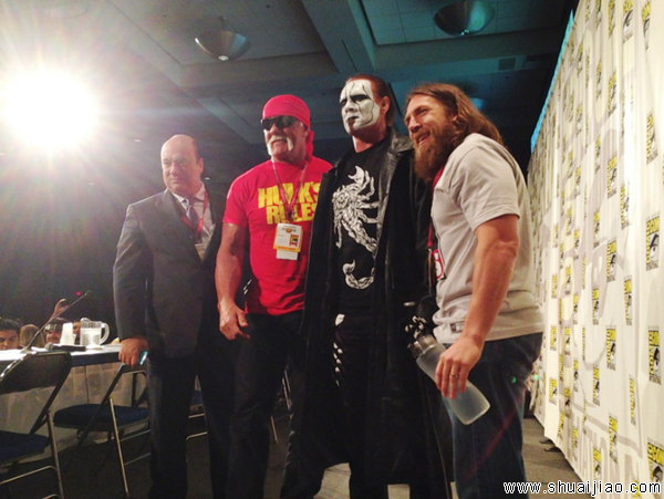 标志人物斯汀首次现场出席WWE活动