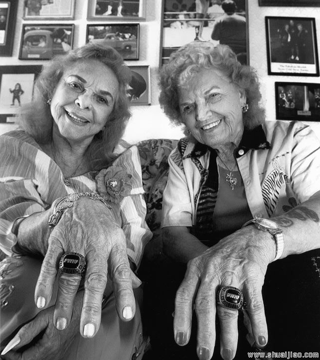 Divas经典双打组合