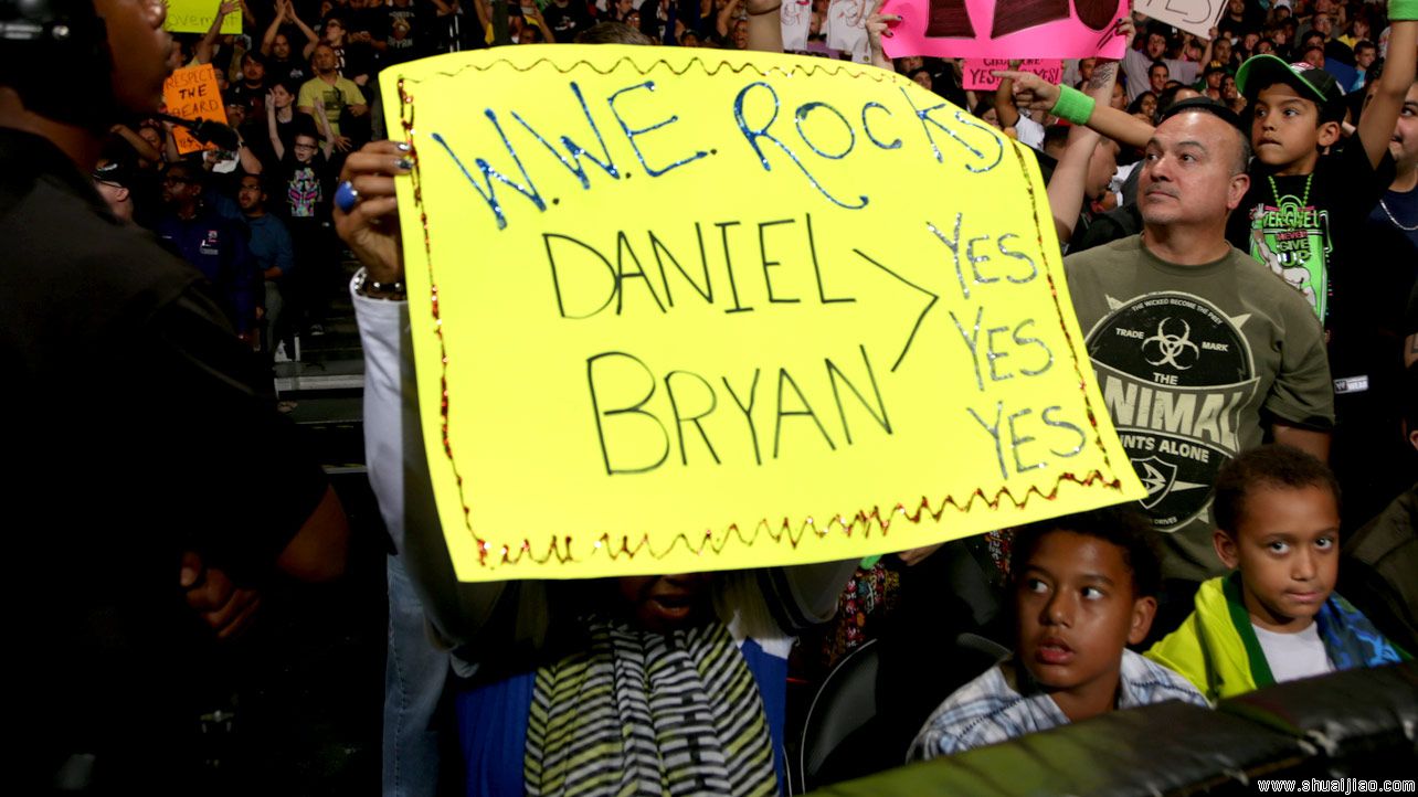 RAW粉丝现场标语大荟萃牌(2014.08.04) 