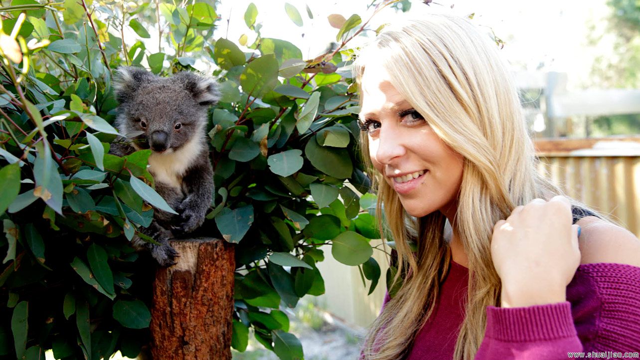 艾玛和蕾拉在澳大利亚珀斯野生动物园