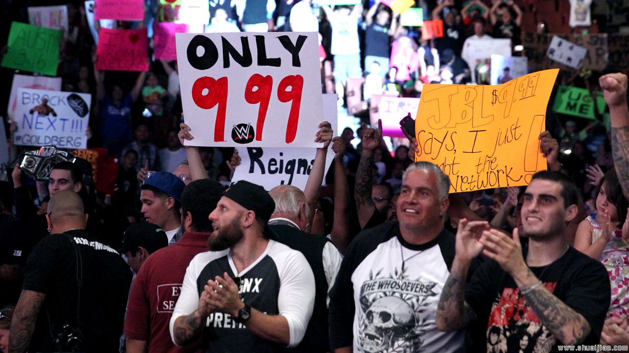 RAW 2014.08.26粉丝现场标语大荟萃牌