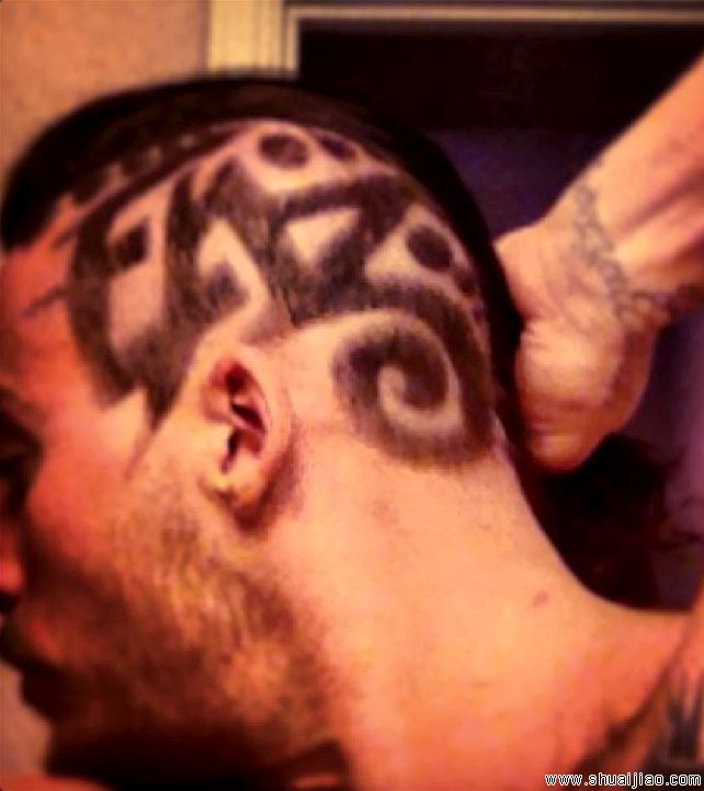 恩佐·阿莫雷粗暴的发型