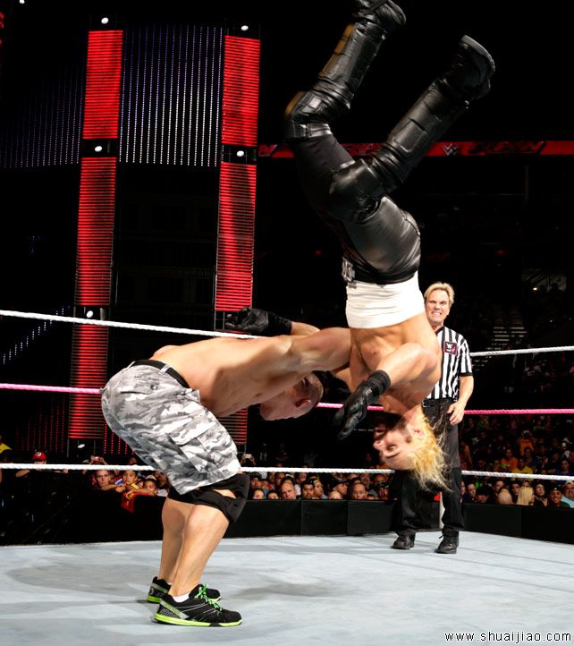 约翰·塞纳 vs. 赛斯·罗林斯《RAW2014.10.28》