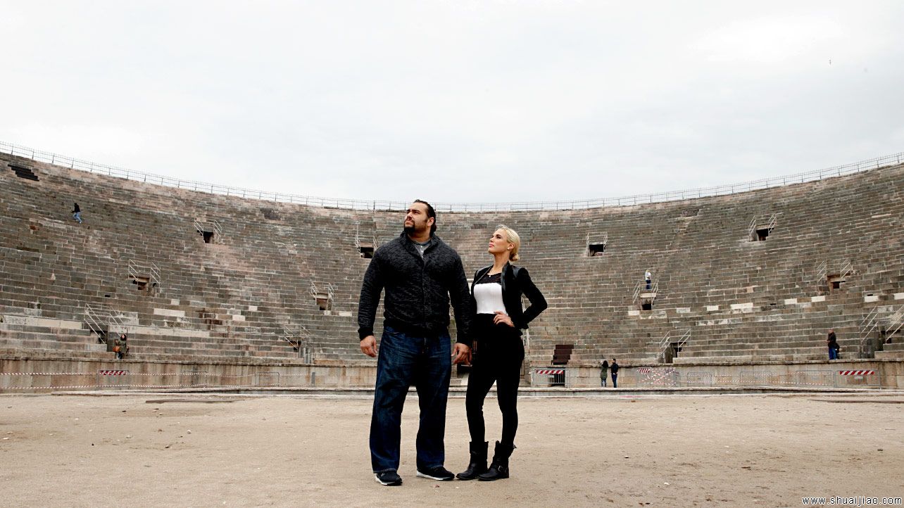 WWE超级巨星游览维罗纳圆形竞技场