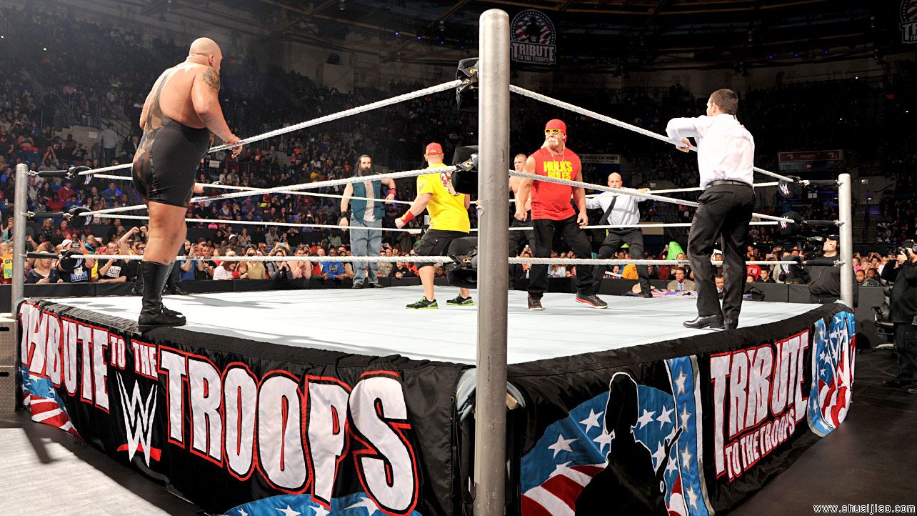 WWE劳军赛2014比赛图片