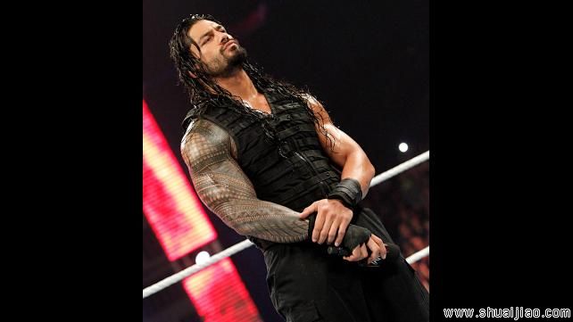 罗曼·雷恩斯与丹尼尔·布莱恩之间的对峙《RAW2015.02.10》
