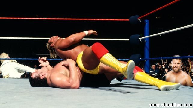 WWE 无处不在的柯蒂斯·阿克塞尔