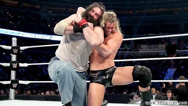 道夫·齐格勒和迪安·安布罗斯对阵坏消息·巴雷特和卢克·哈珀