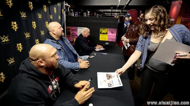 WWE超级巨星粉丝见面会