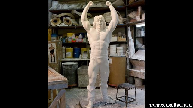 终极战士雕像制作过程