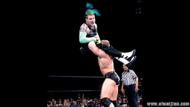 布洛克·莱斯纳毁灭性的攻击