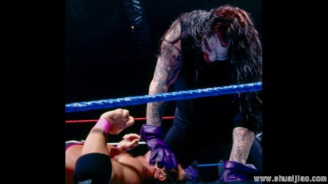 WWE中令人恐怖的面具