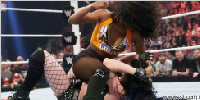 WWE为何令娜奥米转反并攻击佩姬？