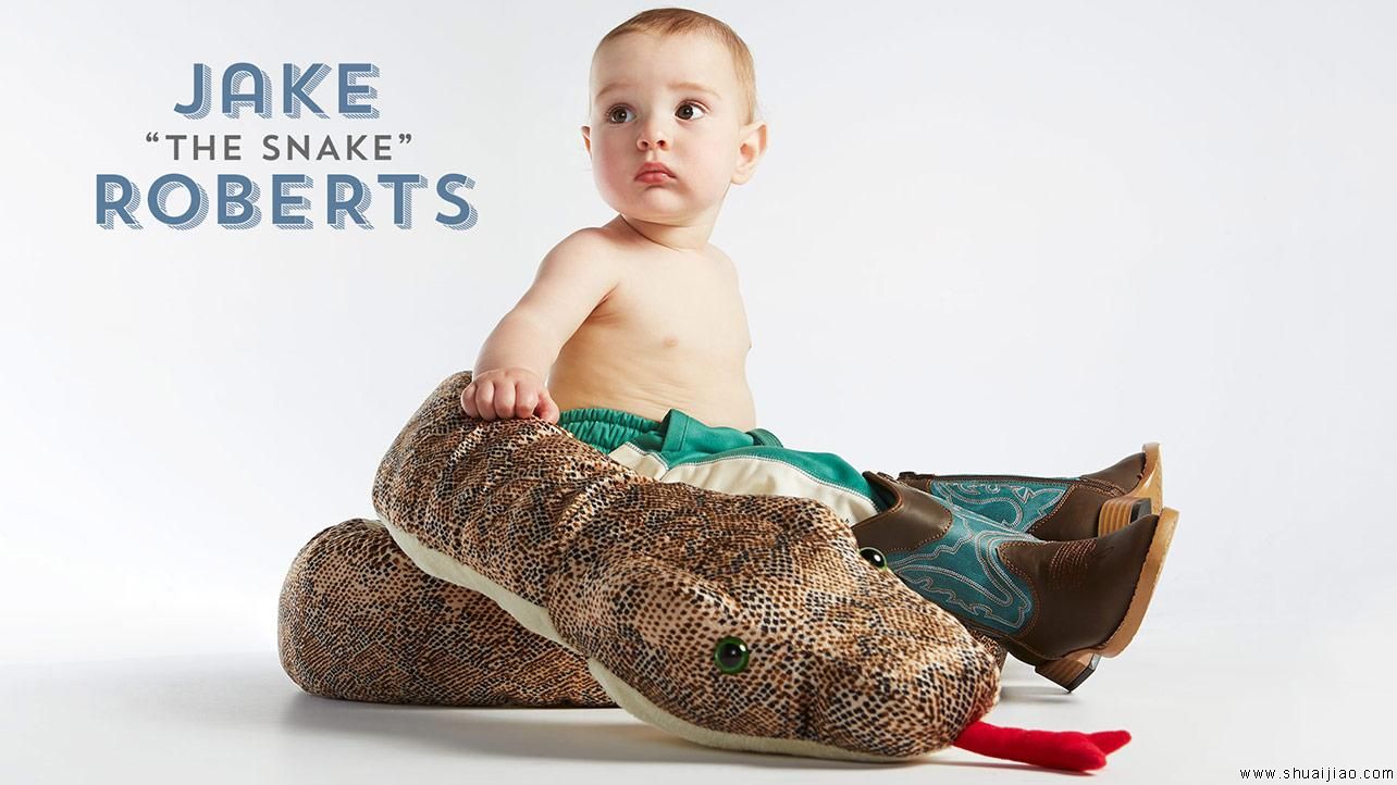 把宝宝们打扮成WWE巨星