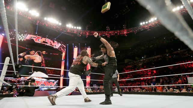 罗曼·雷恩斯本期三战布雷·怀亚特《RAW 2015.06.02》