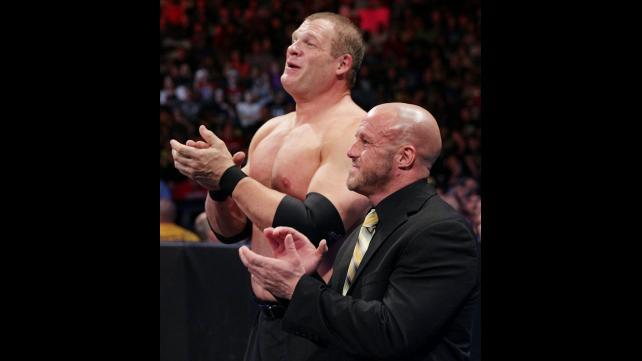 迪安·安布罗斯对阵塞思·罗林斯《WWE SmackDown 2015.06.25》