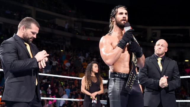 赛思·罗林斯对阵罗曼·雷恩斯《WWE SmackDown 2015.07.03》