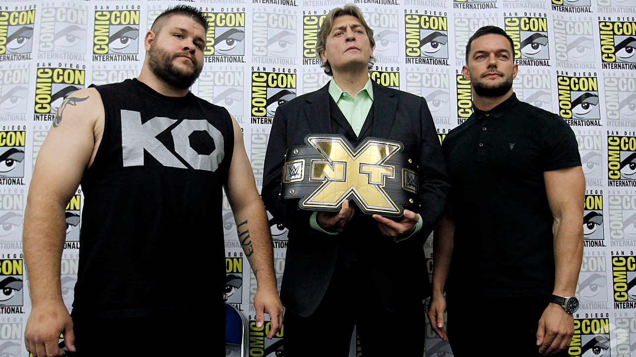 NXT在圣地亚哥国际动漫大会上的照片