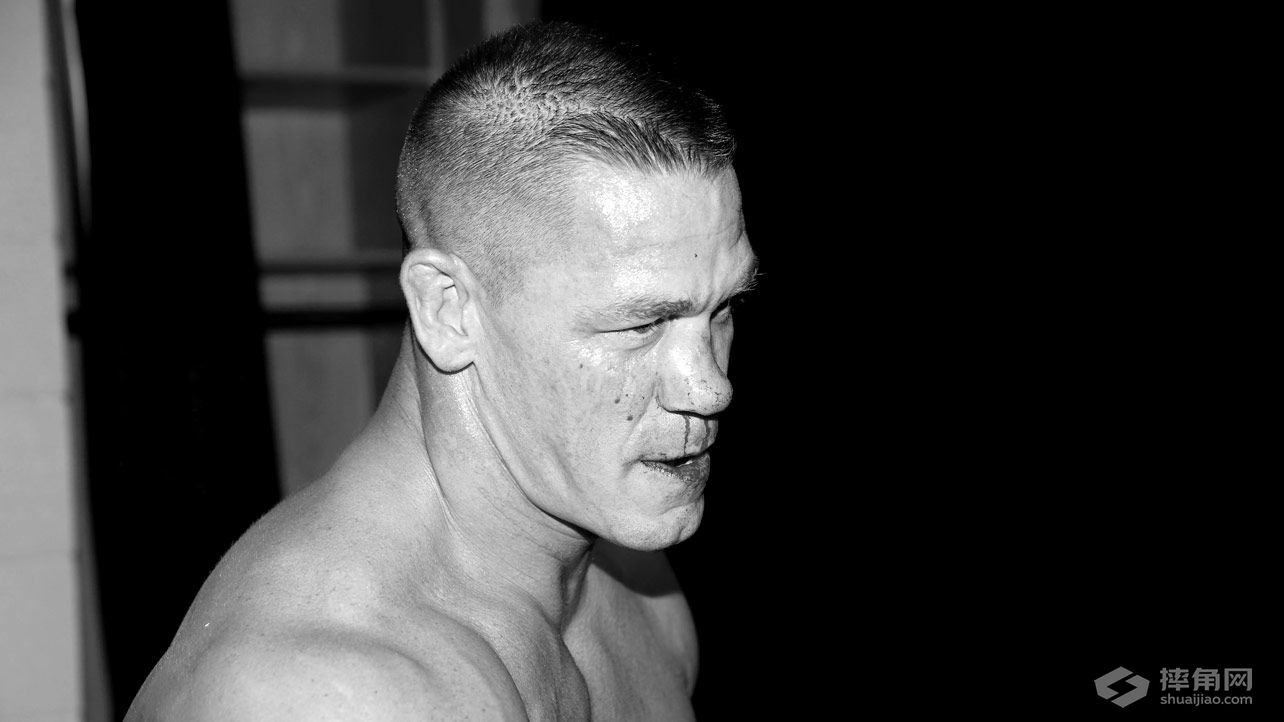 约翰·塞纳的鼻子被打伤《WWE RAW 2015.07.28》