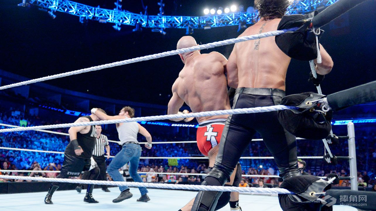 赛斯·罗林斯&凯文·欧文斯对阵塞萨罗&迪安·安布罗斯《WWE SmackDown 2015.07.31》