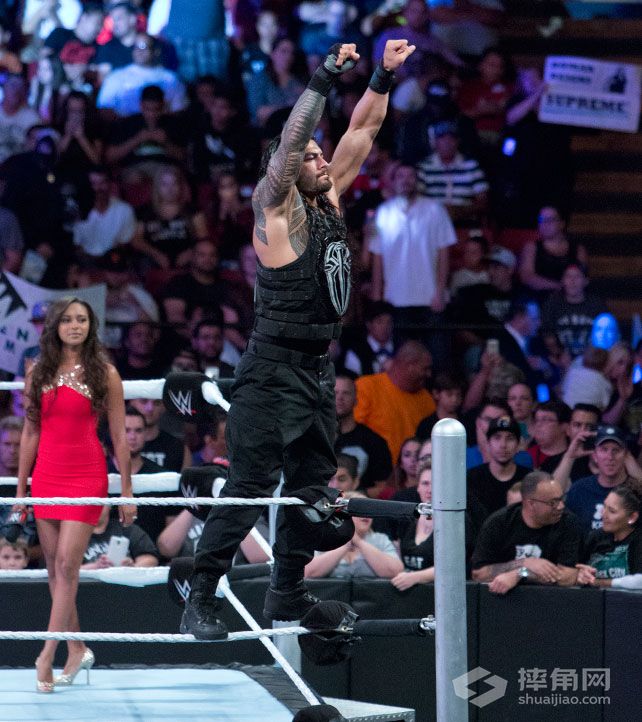 罗曼·雷恩斯对阵鲁瑟夫《WWE SmackDown 2015.08.07》