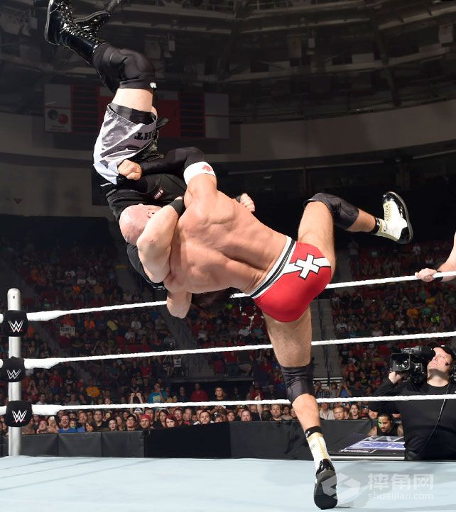 塞萨罗&兰迪·奥顿&迪安&罗曼对阵哈勃&怀亚特&欧文斯&希莫斯《WWE SmackDown 2015.08.21》 塞萨罗&兰迪·奥顿&迪安&罗曼对阵哈勃&怀亚特&欧文斯&希莫斯《WWE SmackDown 2015.08.21》