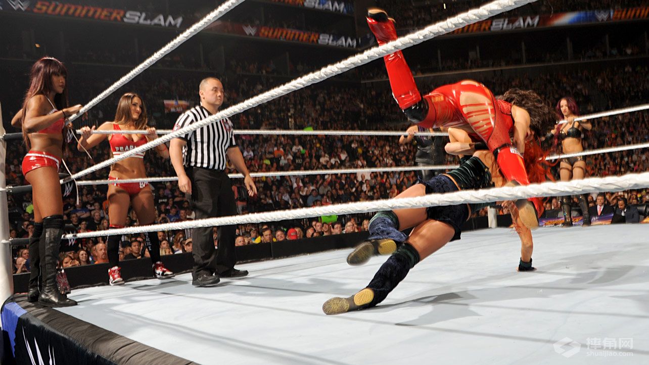 女子三对三组队赛《WWE SummerSlam 2015.08.24》