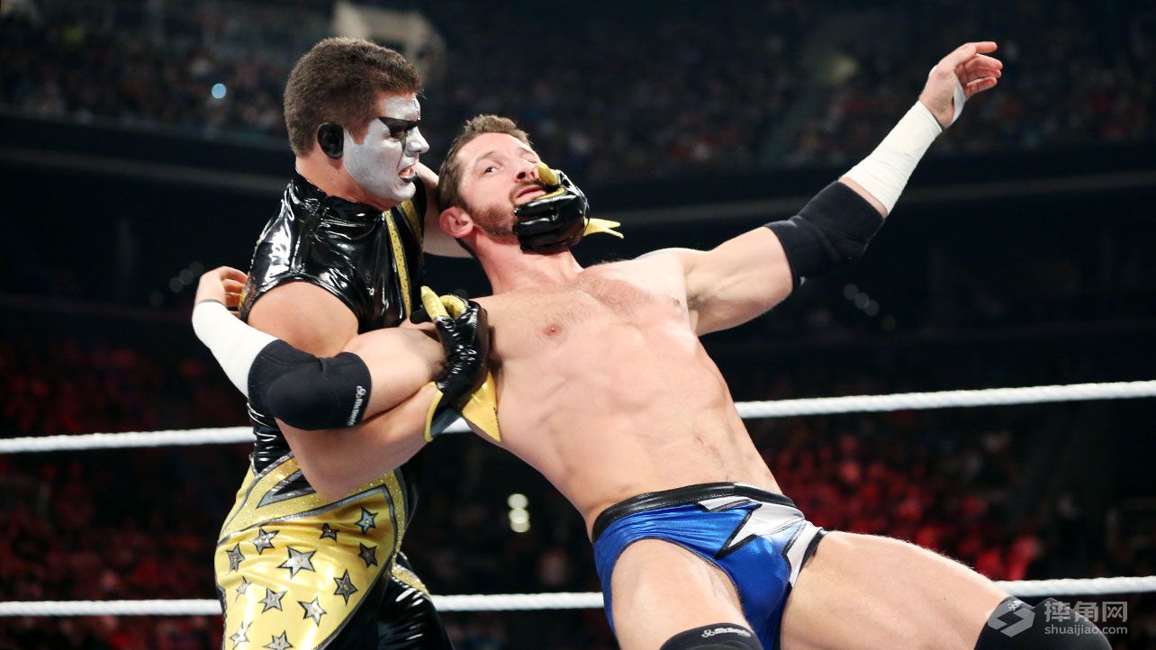 星尘袭击巴雷特《WWE RAW 2015.08.25》 星尘袭击巴雷特《WWE RAW 2015.08.25》