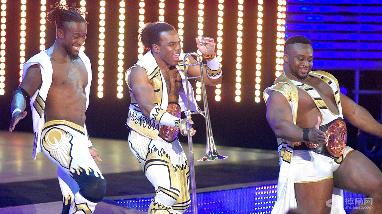 罗曼&迪安对阵新一天《WWE SmackDown 2015.09.03》