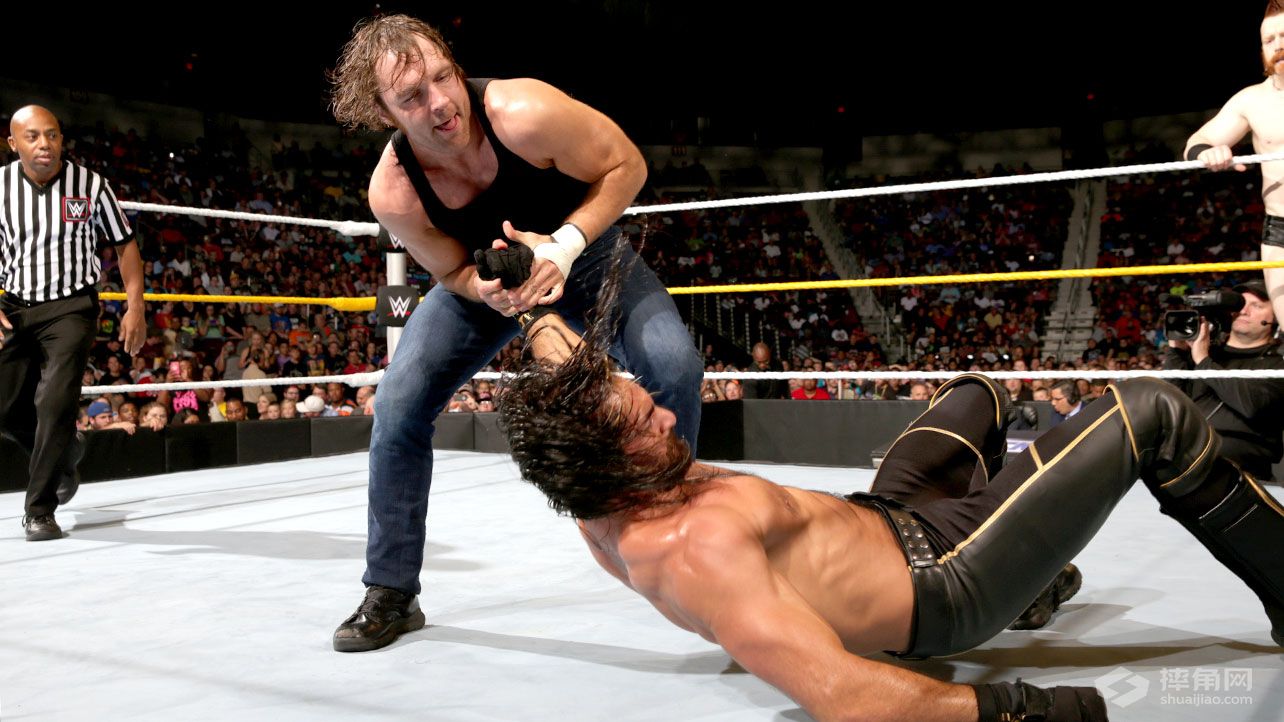 罗曼&迪安对阵希莫斯&罗林斯《WWE SmackDown 2015.09.18》