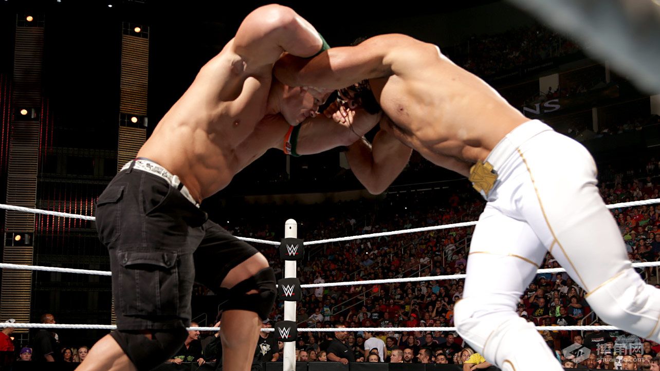 塞纳对阵罗林斯《WWE Night of Champions2015》