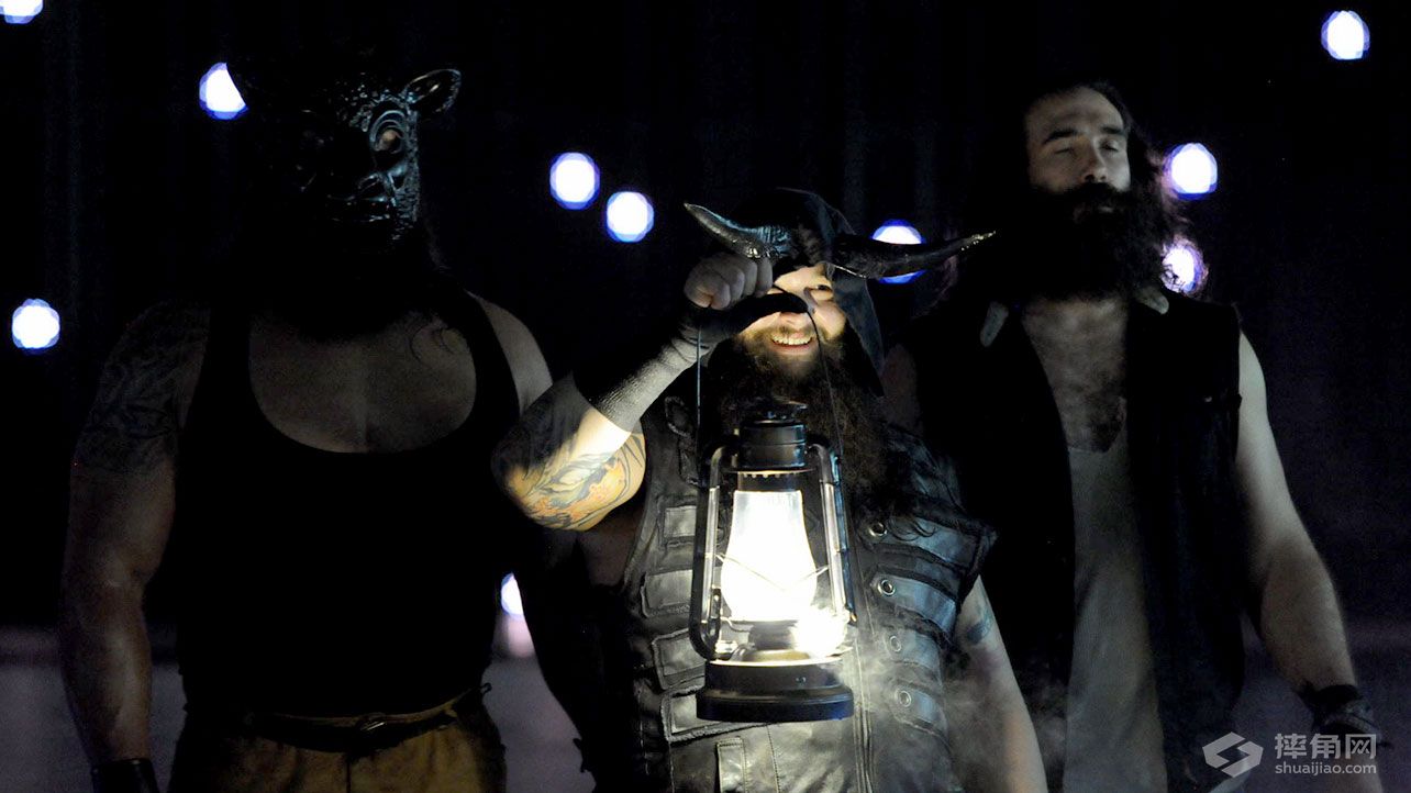 罗曼对阵怀亚特《WWE RAW 2015.09.29》