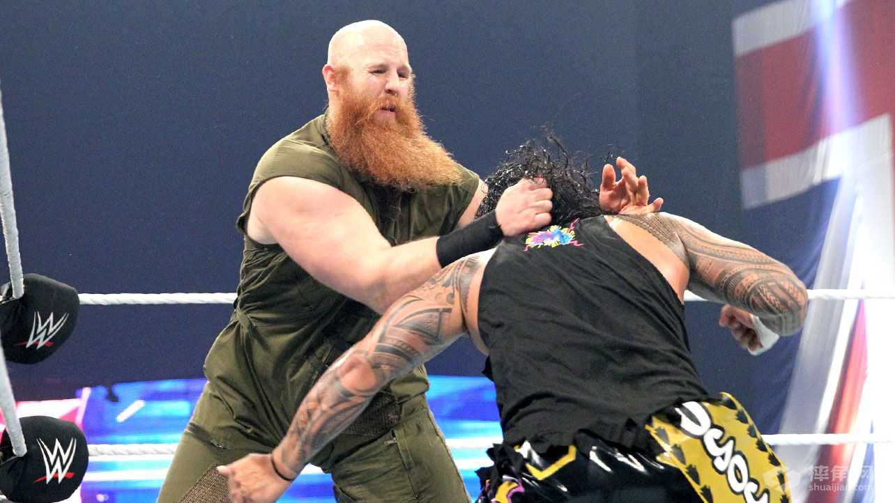乌索兄弟对阵怀亚特家族《WWE SmackDown 2015.11.12》