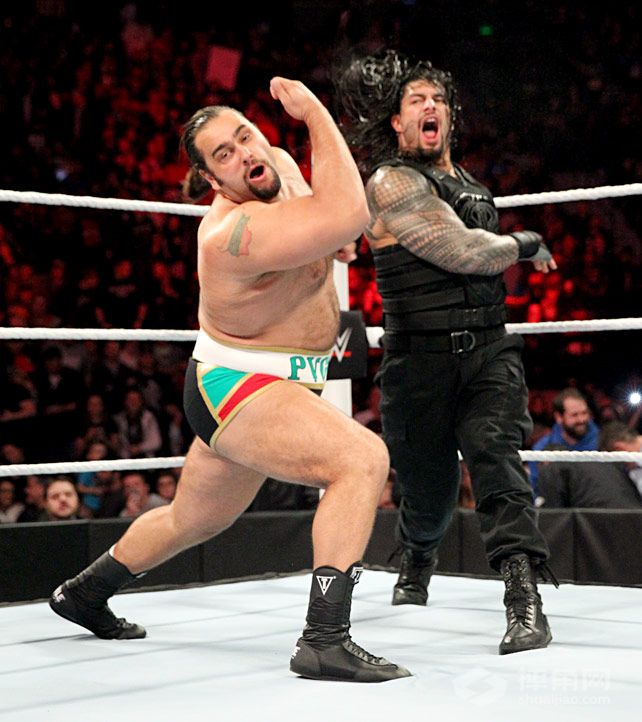 《WWE RAW 2015.11.24》视频组合图集