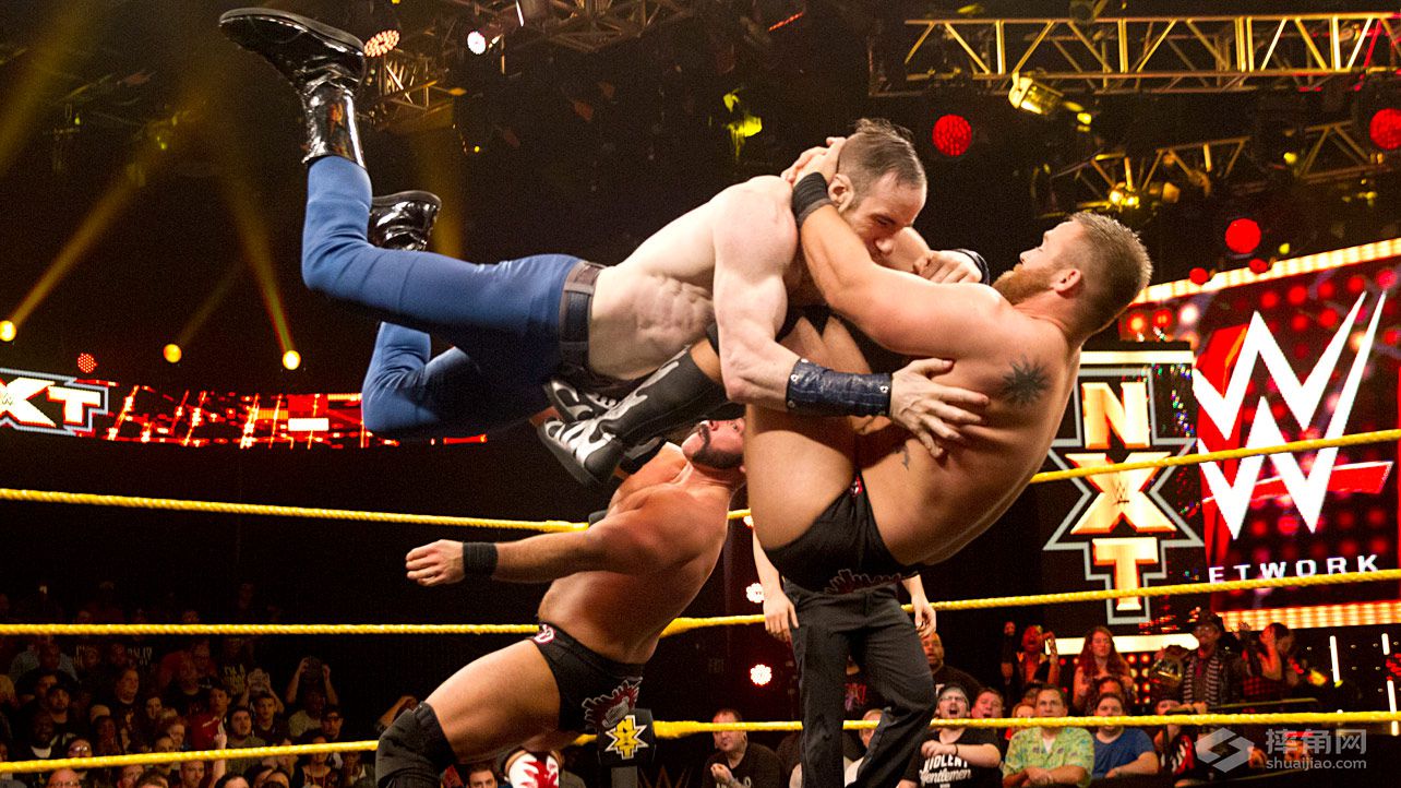 《WWE NXT 2015.11.26》视频组合图集
