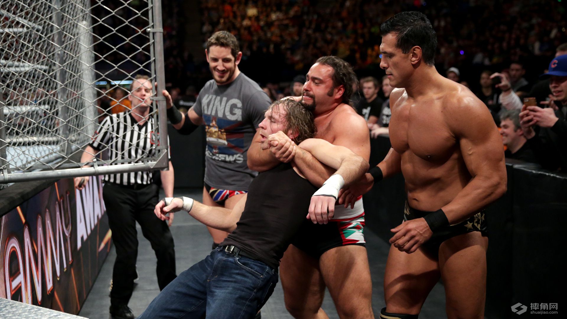 《WWE RAW 2015.12.22》视频组合图集