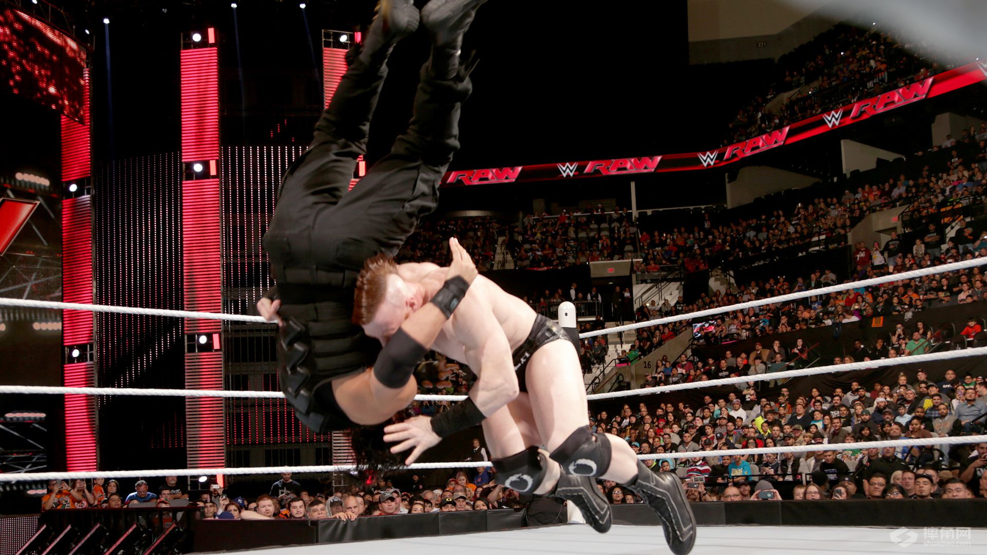 《WWE RAW 2016.01.05》视频组合图集 《WWE RAW 2016.01.05》视频组合图集