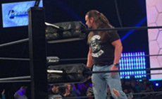 牛仔忽悠粉丝，已放弃WWE回归TNA！