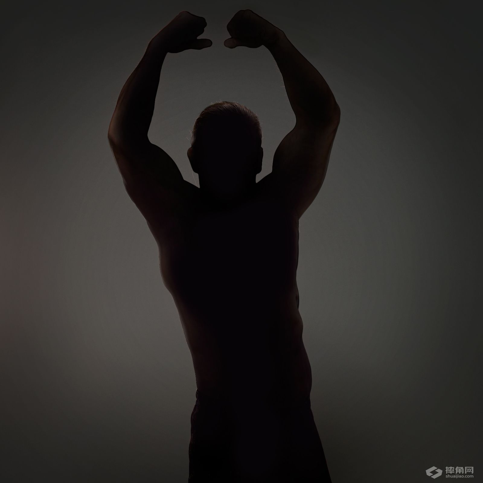 WWE真正的摔迷肯定猜得出这些黑影是谁！