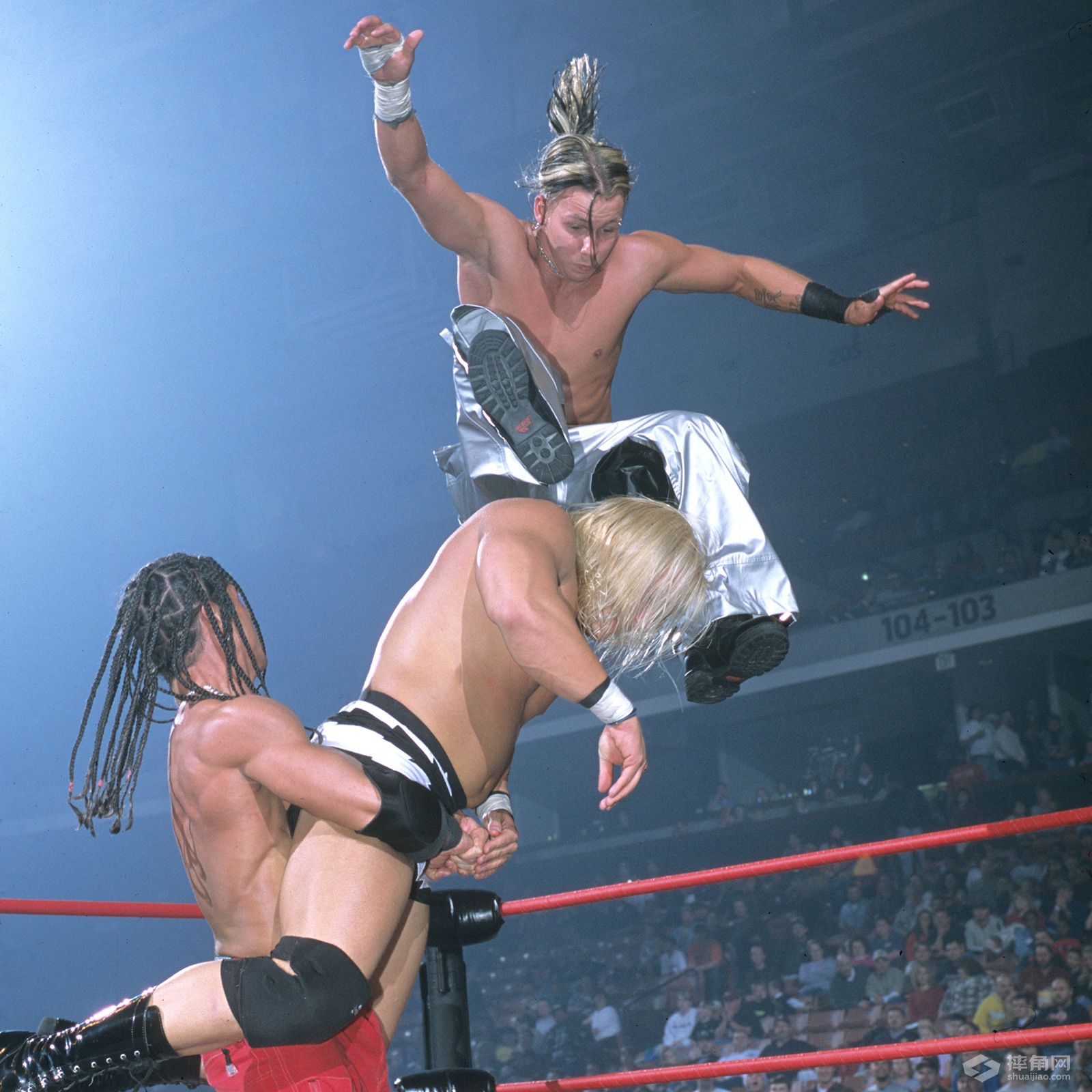 25组超级怪异的多人组合