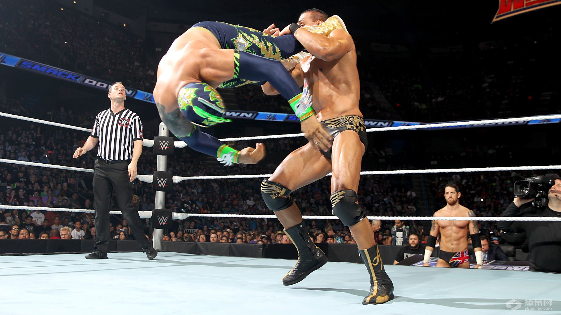 道夫·齐格勒&墨西哥双龙对阵宇宙荒原《WWE SmackDown 2016.02.18》