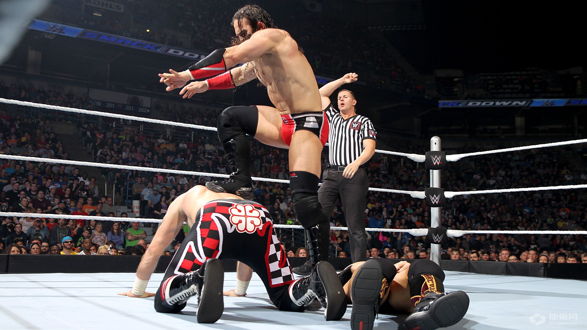 内维尔&萨米·扎恩对阵凯文·欧文斯&米兹《WWE SmackDown 2016.03.10》