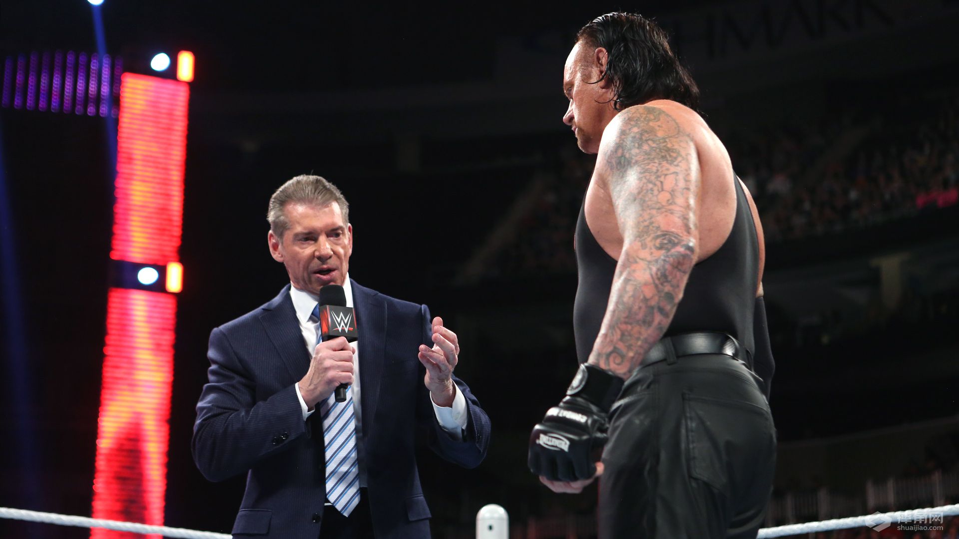 肖恩·麦克曼对送葬者的反击《WWE RAW 2016.03.15》