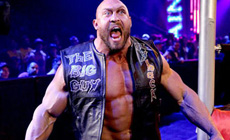 莱贝克欲回归一线，表达对WWE安排失望