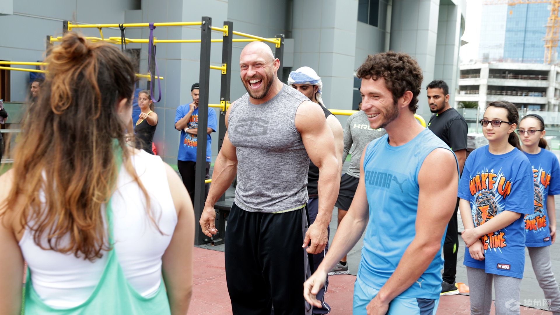 莱贝克主持WWE迪拜新人培训