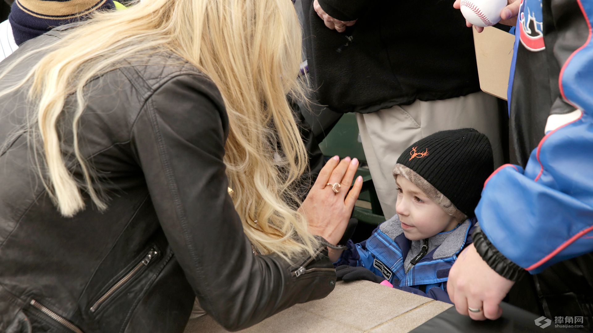 夏洛特和瑞克·福莱尔参观芝加哥小熊队比赛