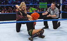 《SmackDown 884期》图文直播：女子赛