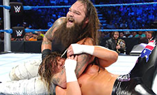 《SmackDown 885期》图文直播：头衔争夺资格赛