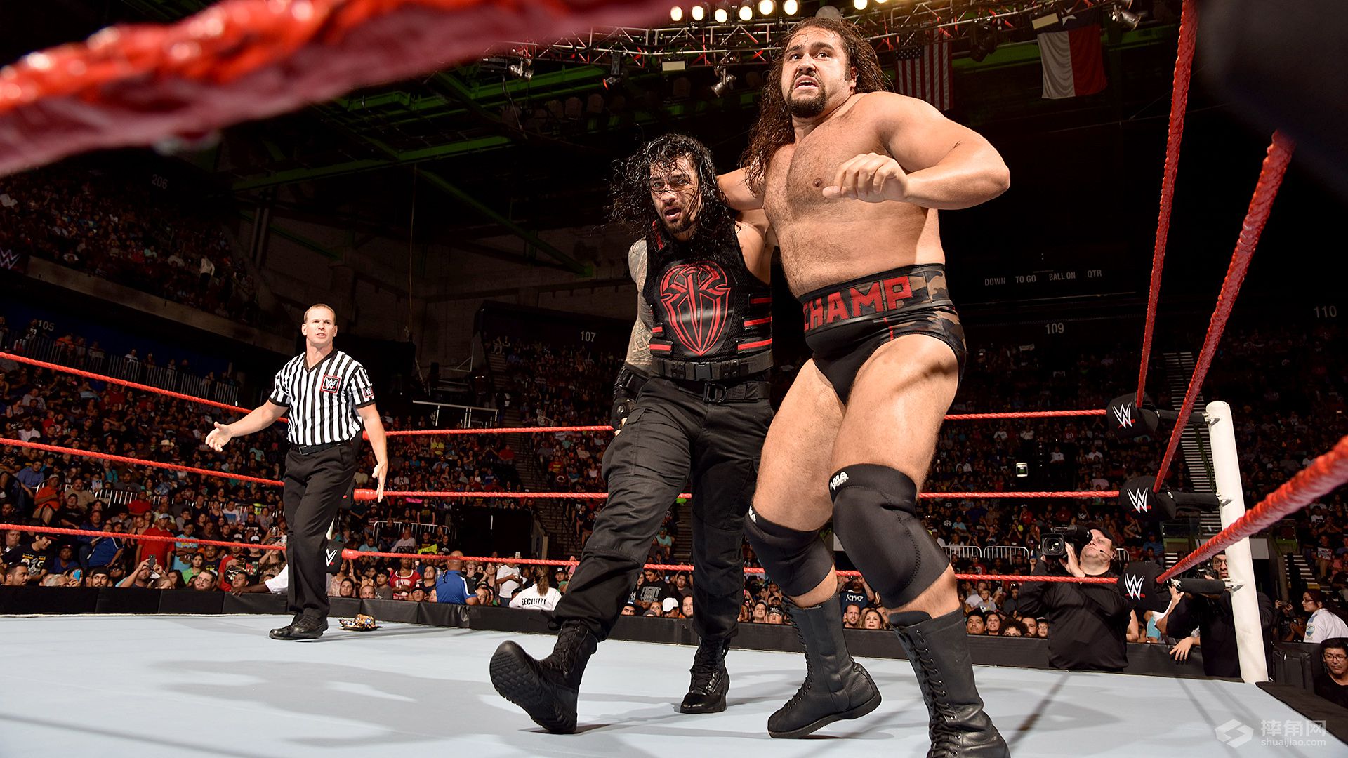 《WWE RAW 2016.08.16》视频组合图集